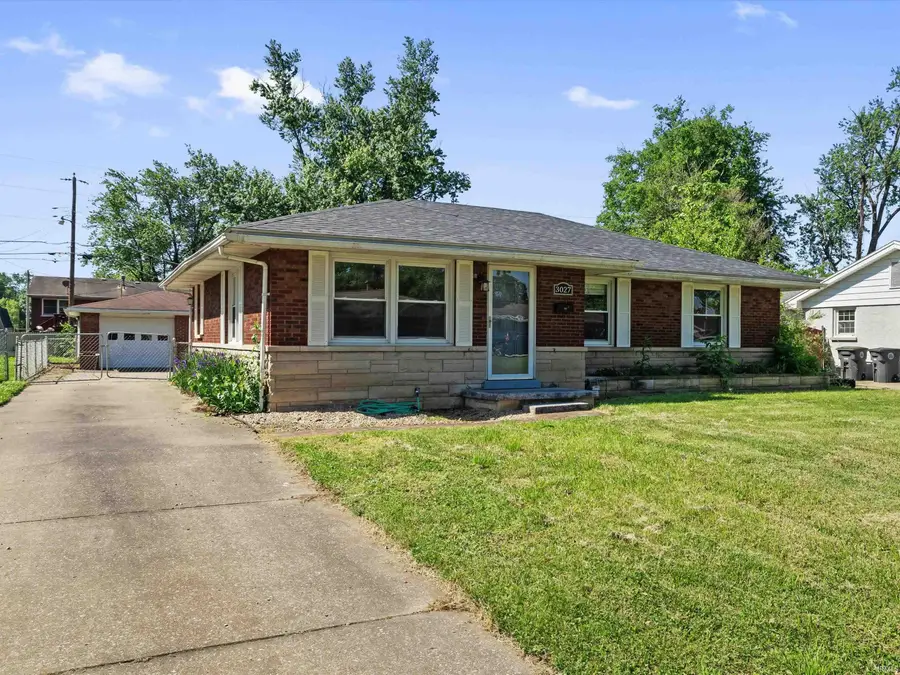 3027 Graham Avenue, Evansville, IN 47714 - #3