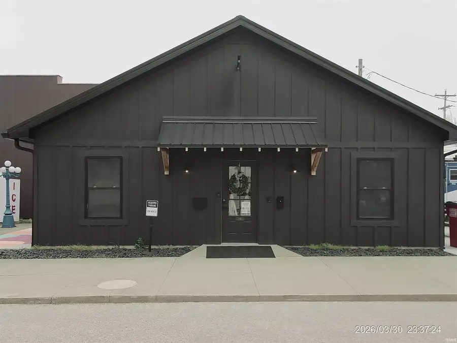 214 Fourth Street, Covington, IN 47932 - #2