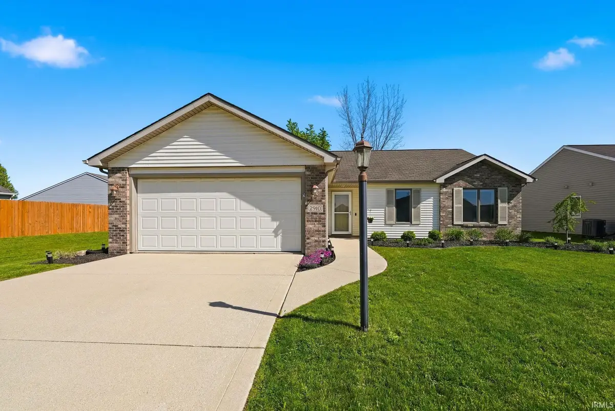 2910 Marguerite Drive, Huntertown, IN 46748 - #1