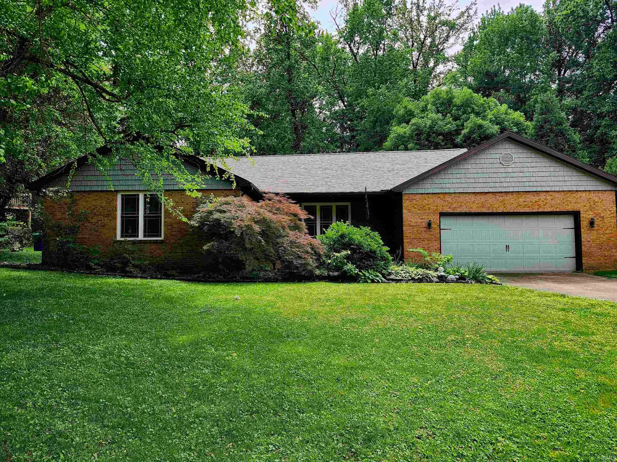 8301 Lancaster Drive, Newburgh, IN 47630 - #1