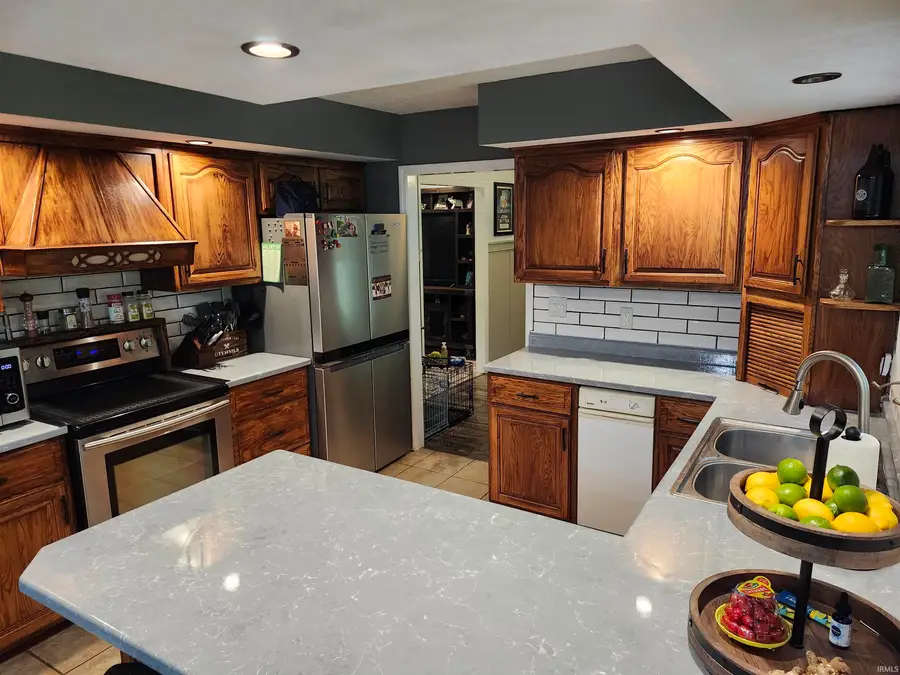8301 Lancaster Drive, Newburgh, IN 47630 - #3