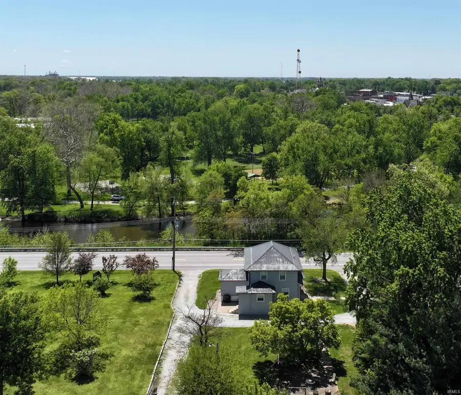 321 E 13th Street, Winamac, IN 46996 - #2