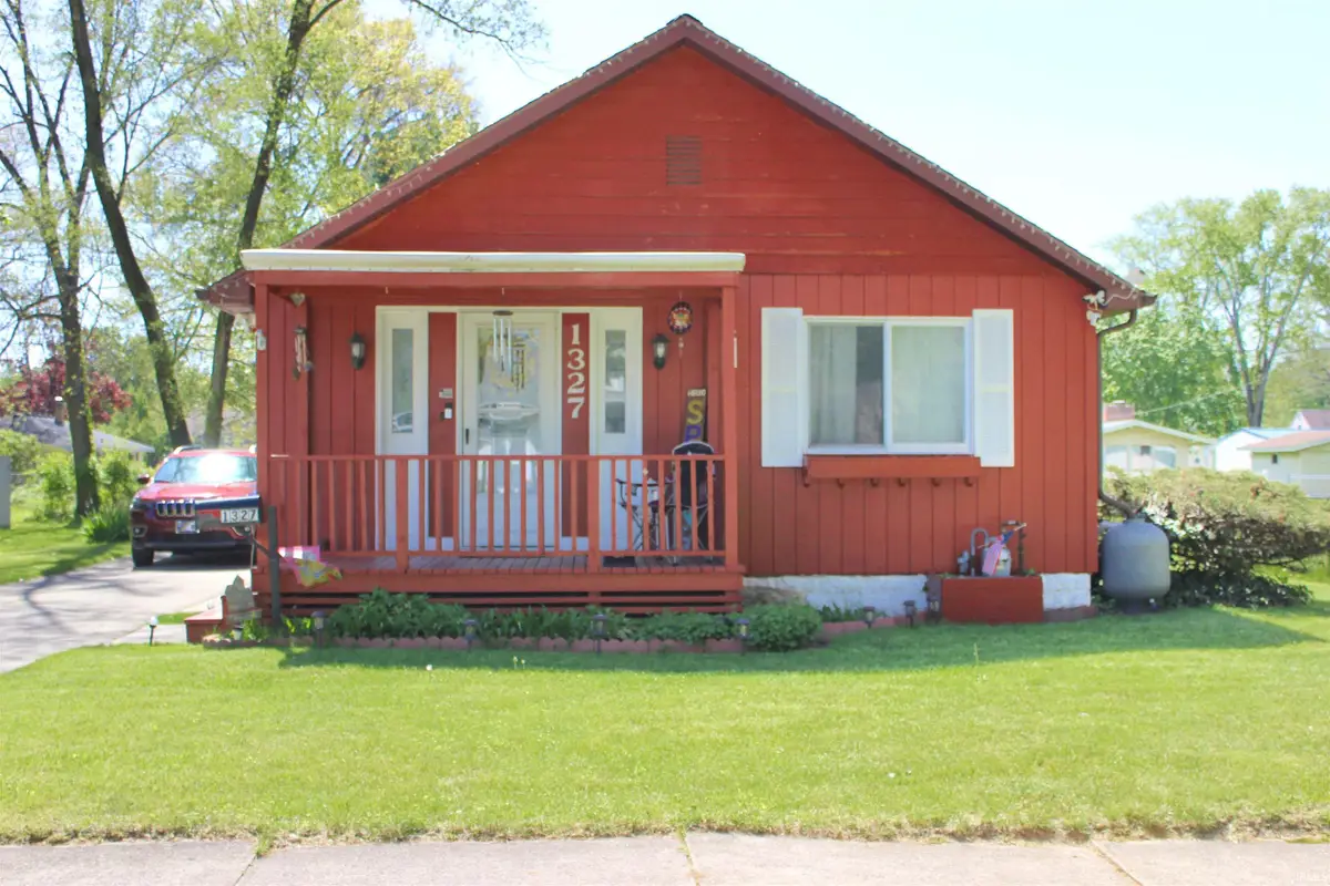 1327 Mcpherson Street, Elkhart, IN 46514 - #1