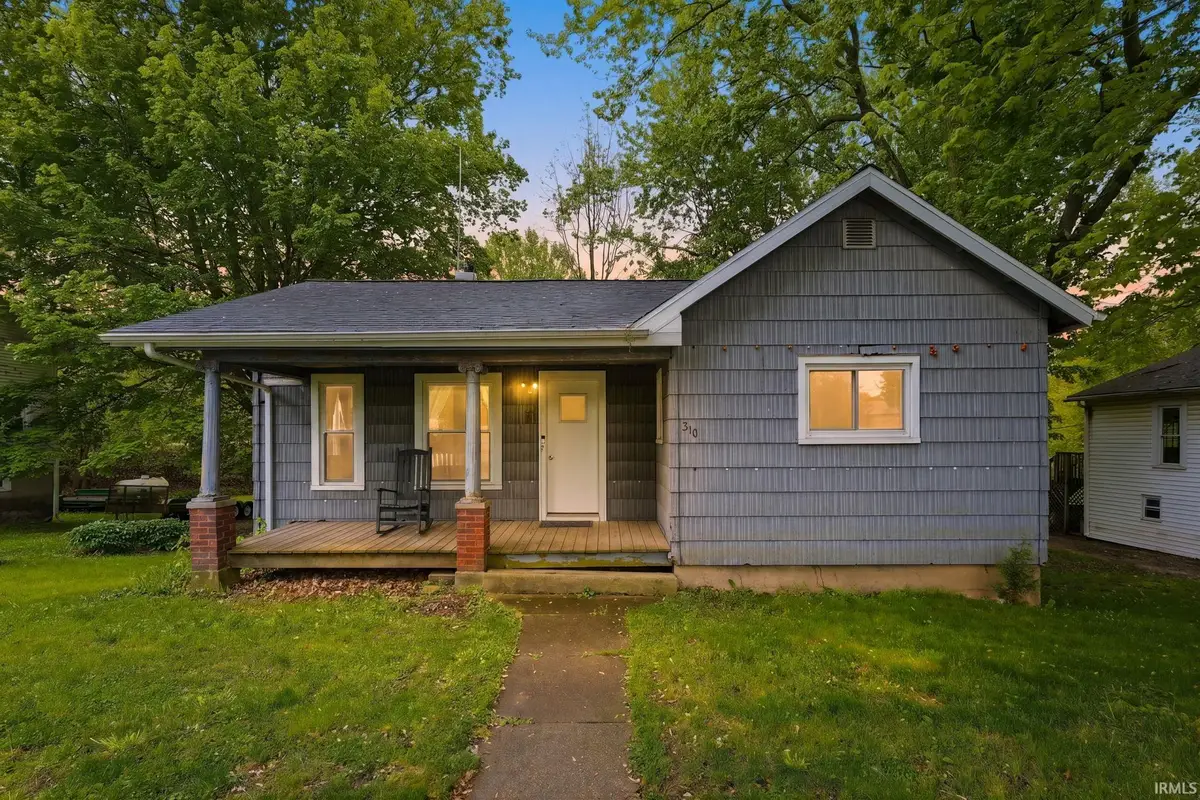 210 E North Street, Larwill, IN 46764 - #1