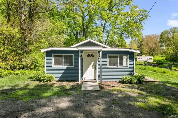 7323 E Pansy Lane, New Carlisle, IN 46552