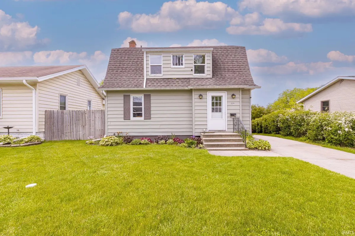 229 Manor Avenue, Elkhart, IN 46516 - #1