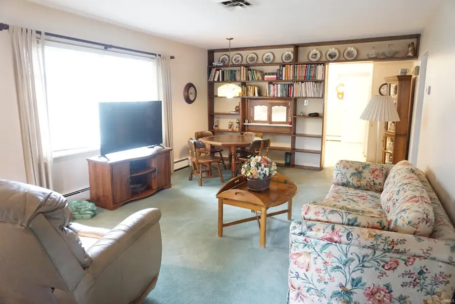 552 Calhoun Street, Mishawaka, IN 46545 - #3