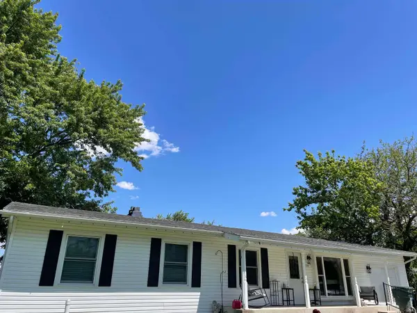 1708 W Glenn Ellyn Drive, Muncie, IN 47304