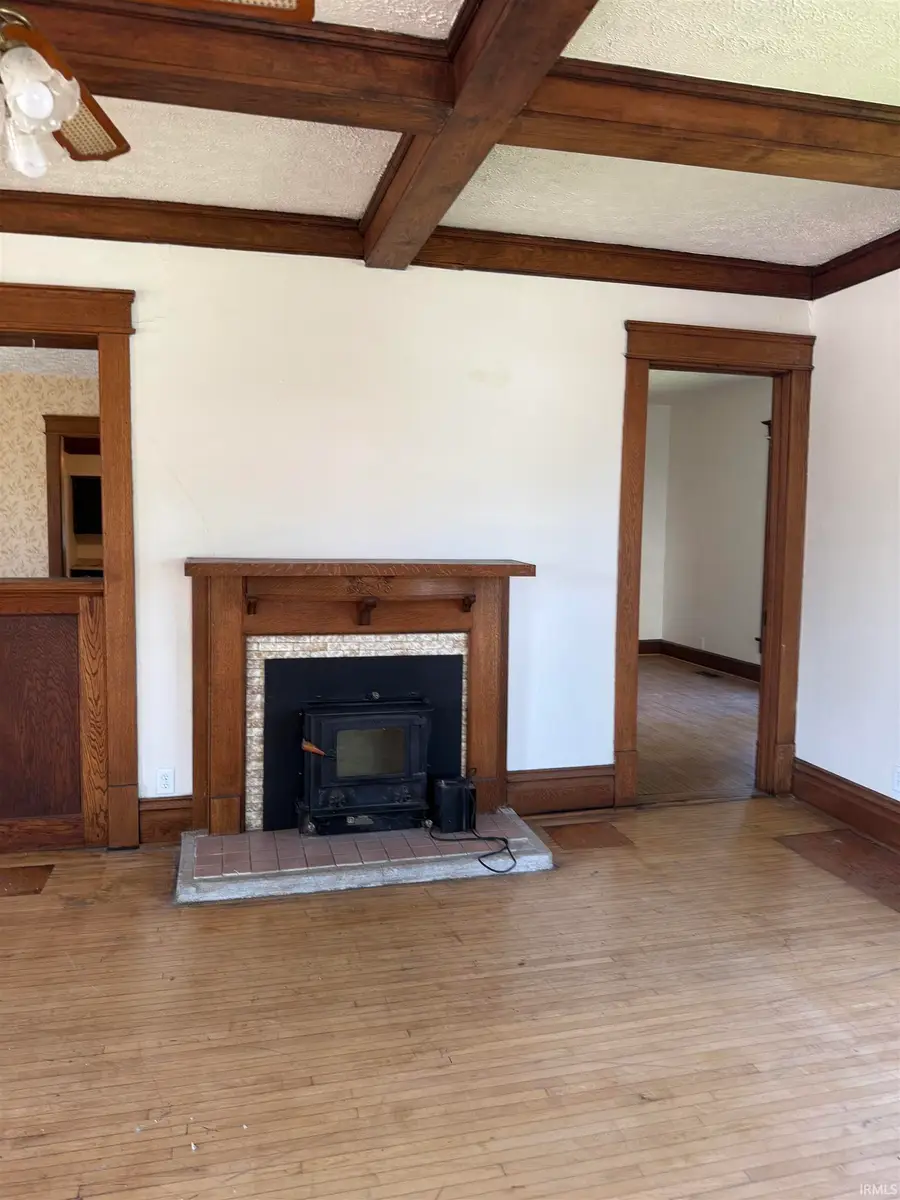 223 S Lawton Street, Jasonville, IN 47438 - #3