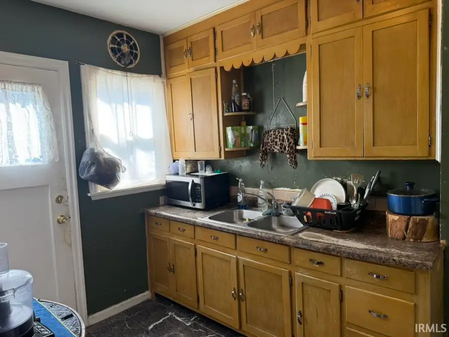1801 Smead Street, Logansport, IN 46947 - #3