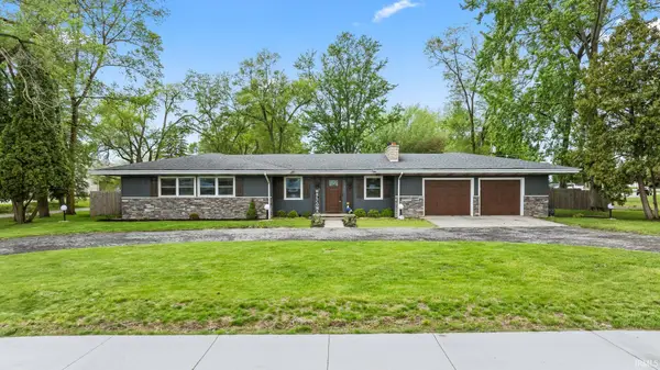 14805 Amstutz Road, Leo, IN 46765