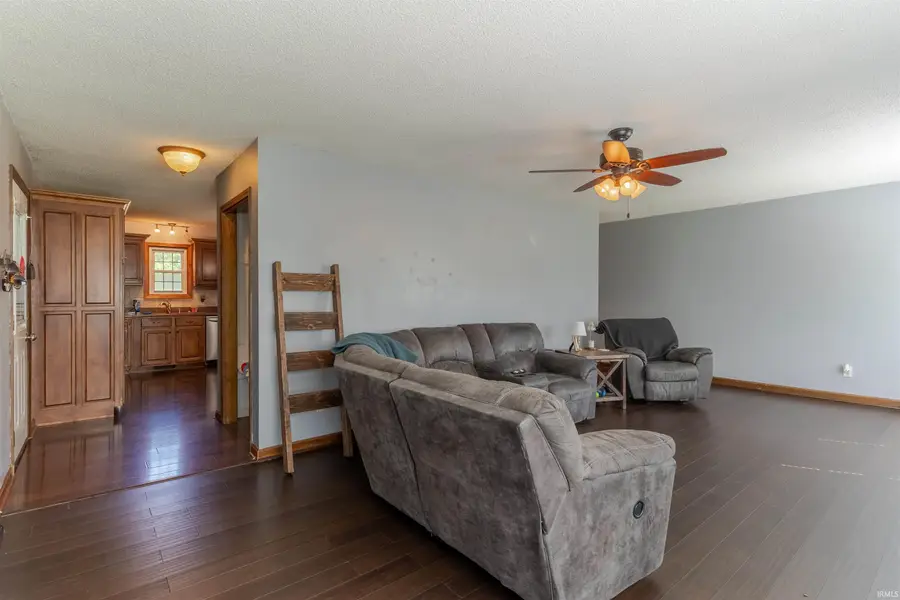 214 S 180 E County Road, Princeton, IN 47670 - #2