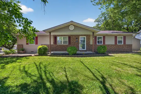 827 Troy Road, Washington, IN 47501