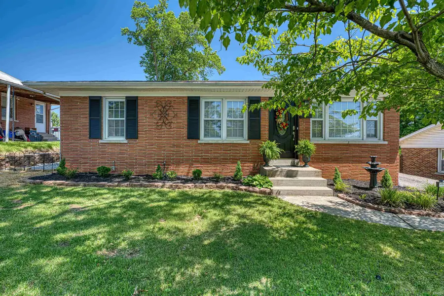1101 N Helfrich Avenue, Evansville, IN 47720 - #2