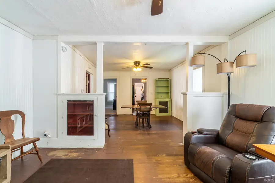 210 E Prairie Street, Leesburg, IN 46538 - #2