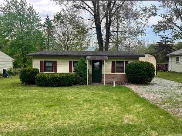 70 Ems B38 Lane, Leesburg, IN 46538