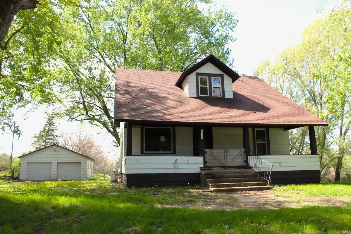675 N Flint Rd, Angola, IN 46703 - #1