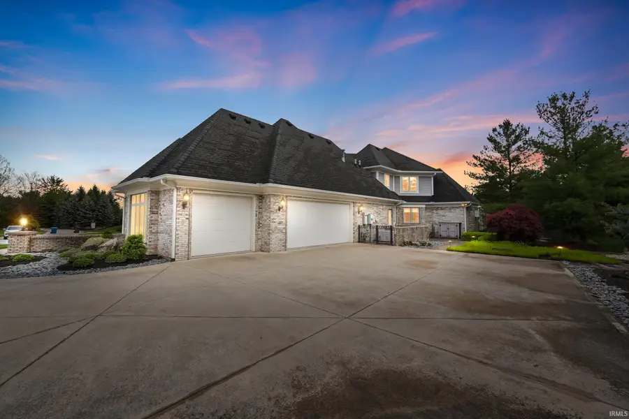 3817 Vermilion Cliffs, Fort Wayne, IN 46814 - #2
