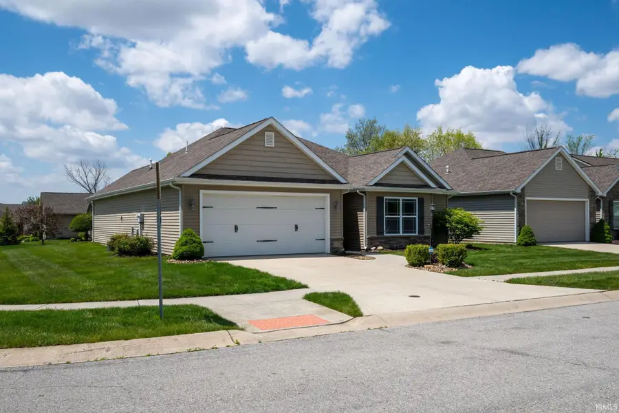 1207 Brenton Pass, Fort Wayne, IN 46818 - #3