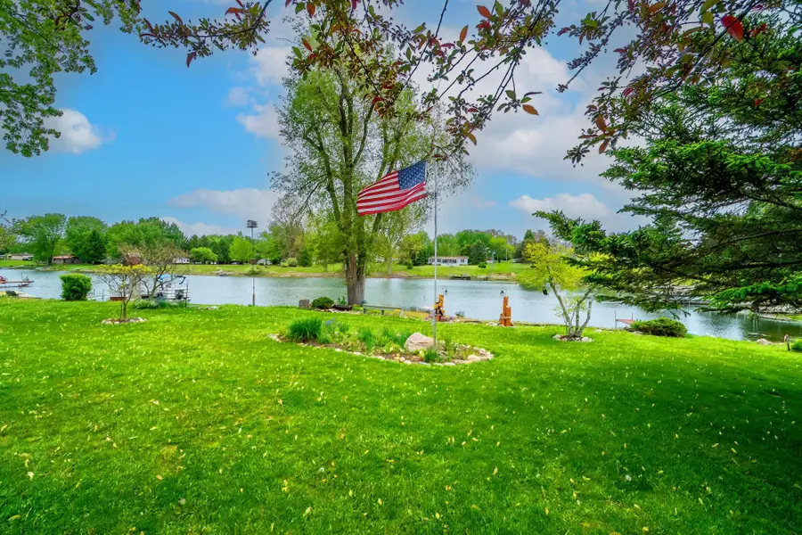 500 Lane 101 Long Beach Lake, Fremont, IN 46737 - #3