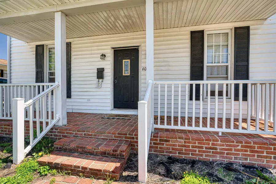 401 N 6th Street, Boonville, IN 47601 - #2