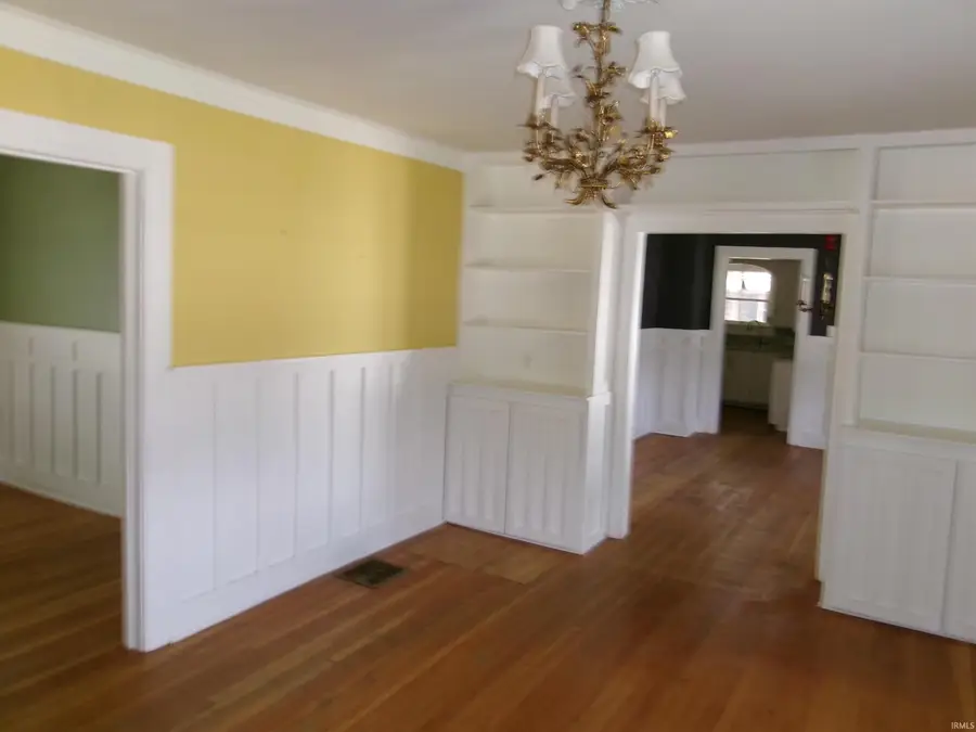 131 E Mechanic Street, Bloomfield, IN 47424 - #3