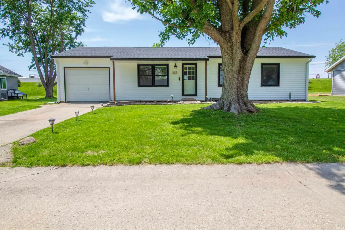 808 S Elm Boulevard, Winchester, IN 47394 - #1