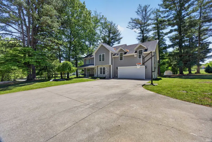 537 Southridge Drive, Bedford, IN 47421 - #3