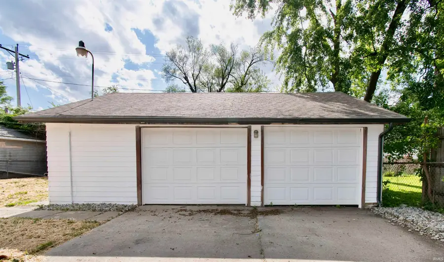 1142 Melbourne Drive, New Haven, IN 46774 - #2