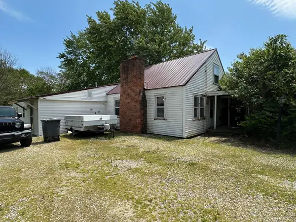 812 S Pittenger Road, Selma, IN 47383