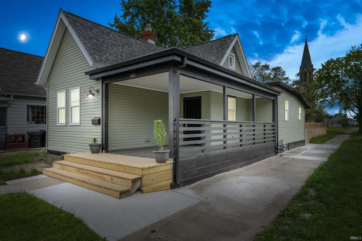 1901 Linden Avenue, South Bend, IN 46628 - #1