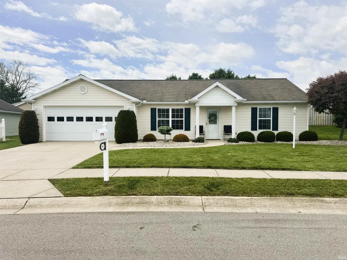 14 Cobblestone Boulevard, Gas City, IN 46933 - #1