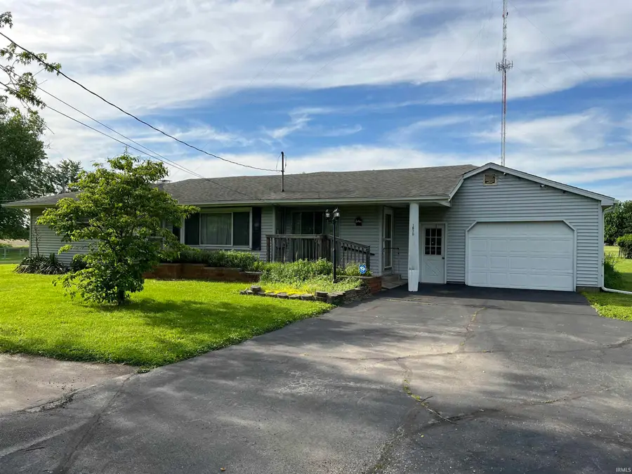 1670 W Old Waynetown Road, Crawfordsville, IN 47933 - #2