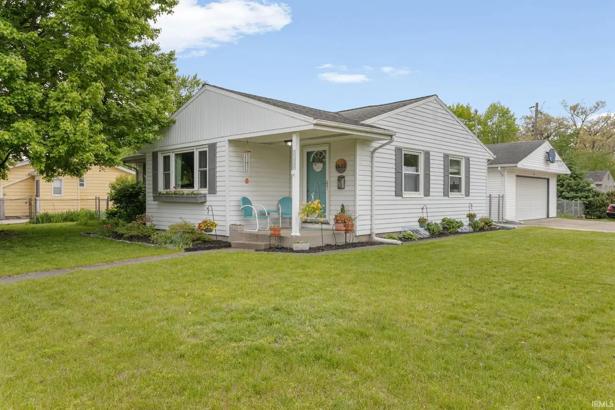 1635 Crestwood Boulevard, South Bend, IN 46635 - #1