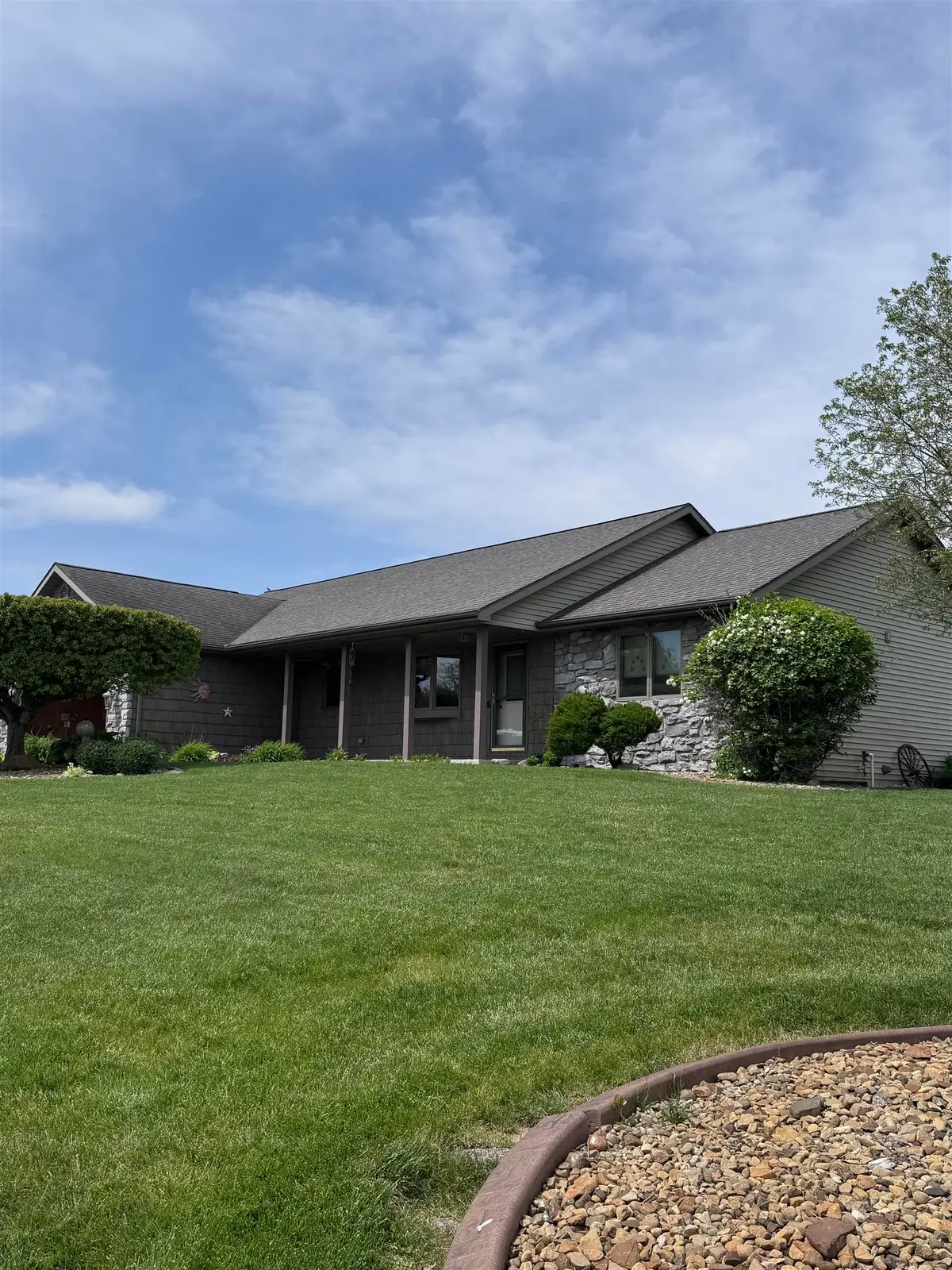 331 Lincoln Park, Warsaw, IN 46582 - #1