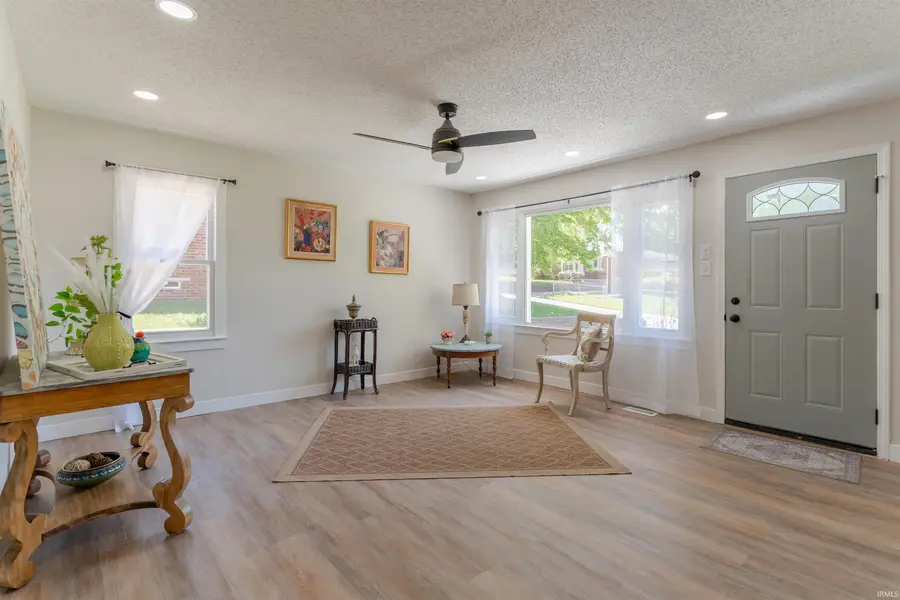 4113 W Columbia Street, Evansville, IN 47720 - #3