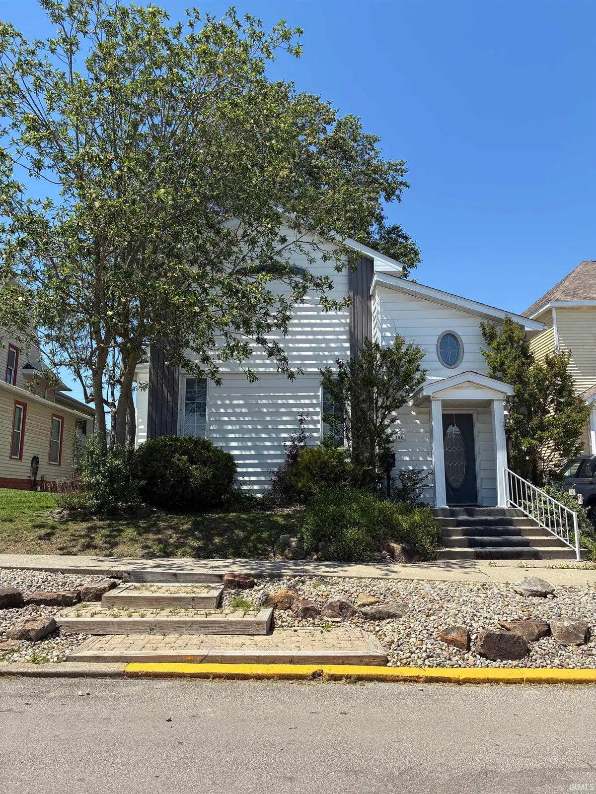 106 W 4th Street, Bicknell, IN 47512 - #1