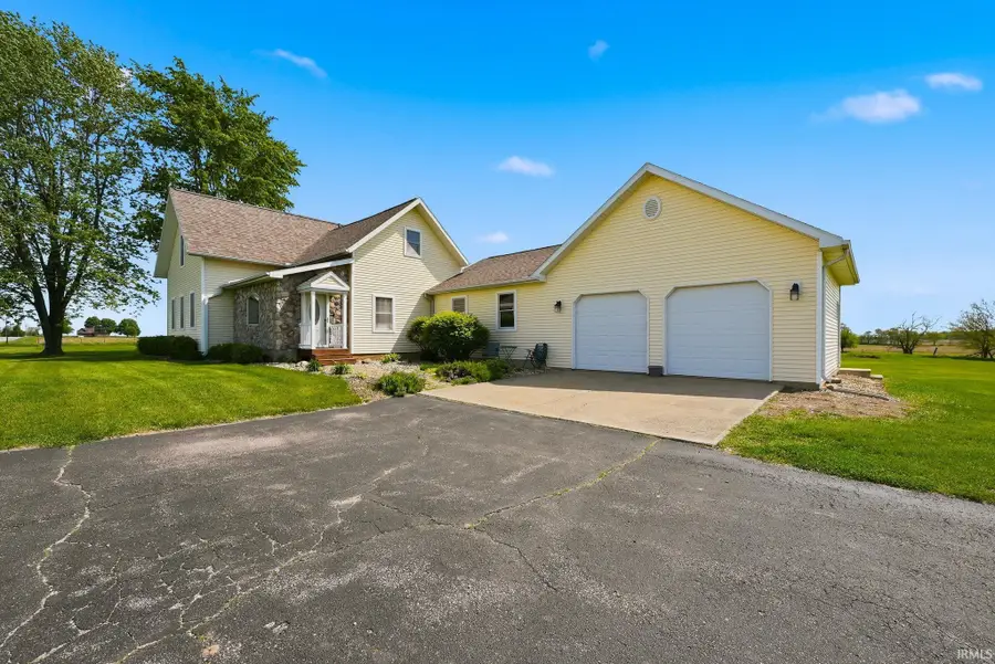 8294 S County Farm Road, Claypool, IN 46510 - #2
