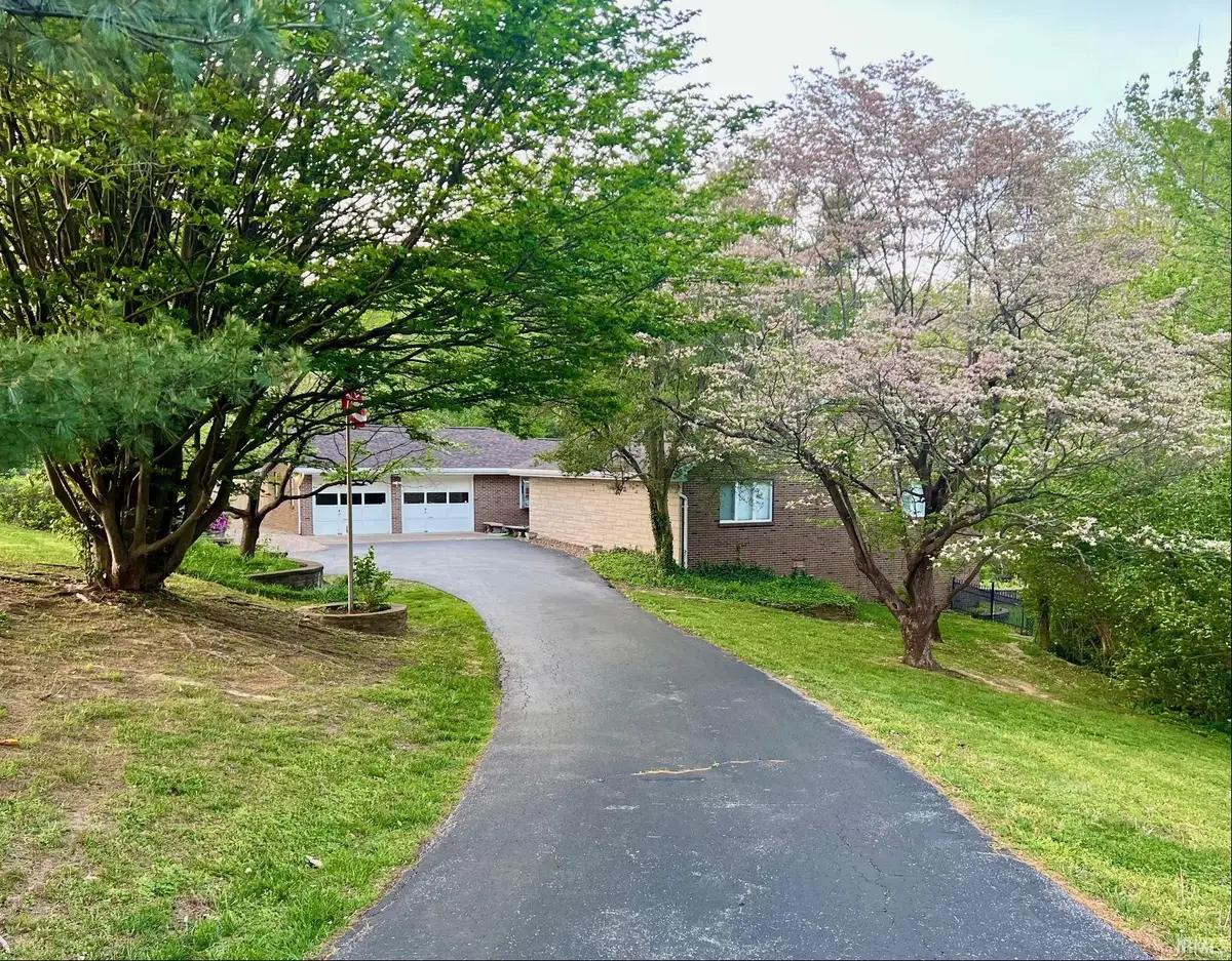 10845 Browning Road, Evansville, IN 47725 - #1