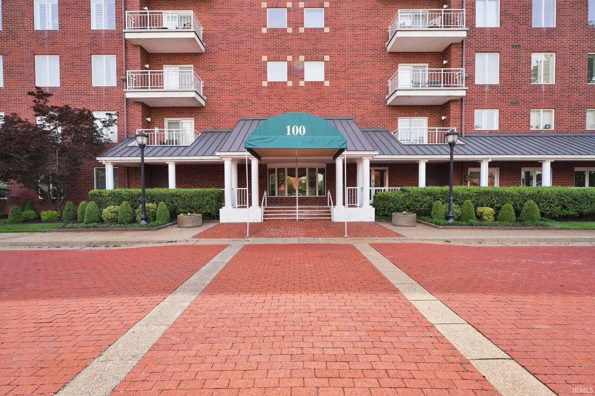 100 NW First Street #205, Evansville, IN 47708 - #1