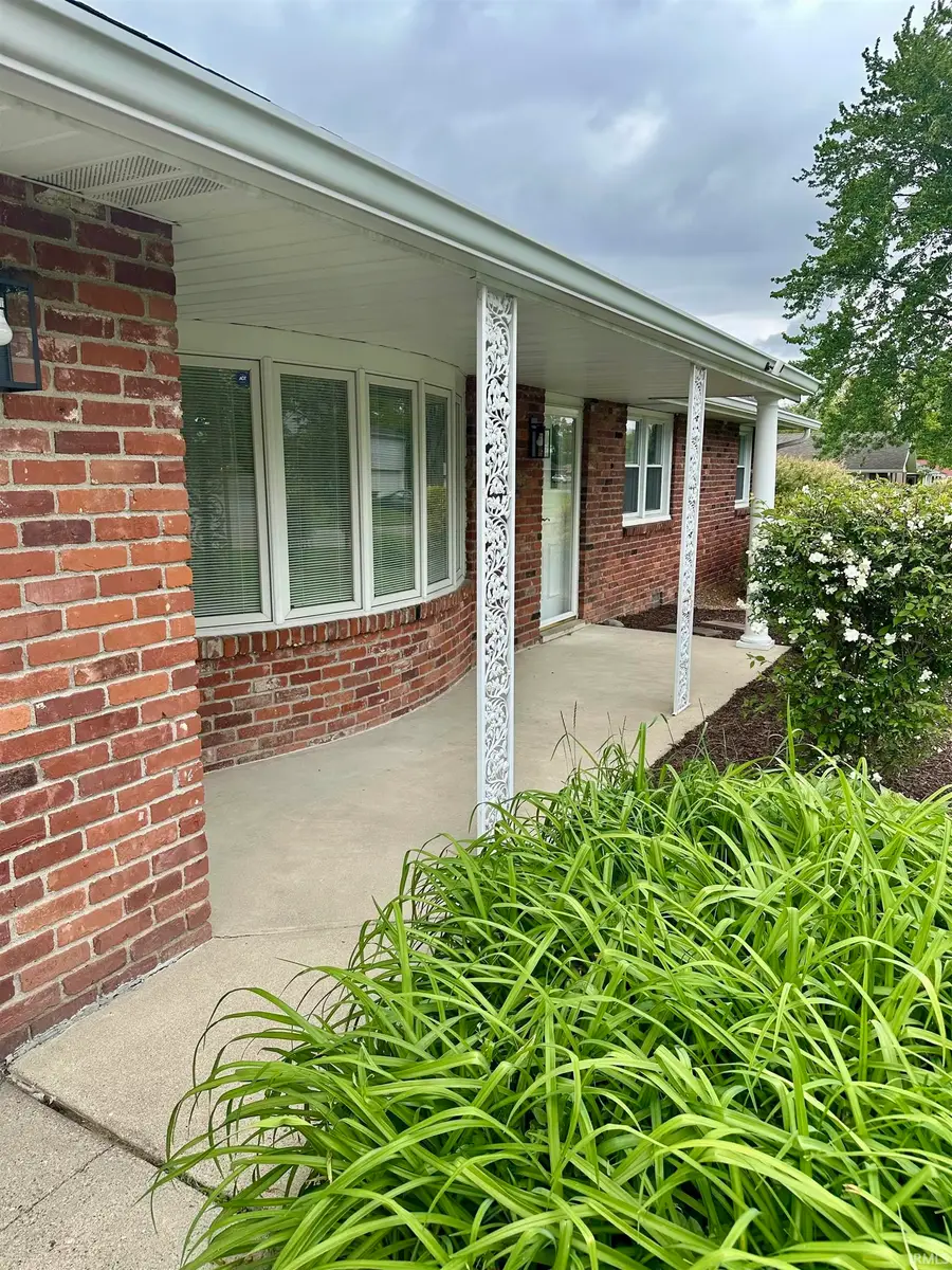 1021 N Brentwood Lane, Muncie, IN 47304 - #3