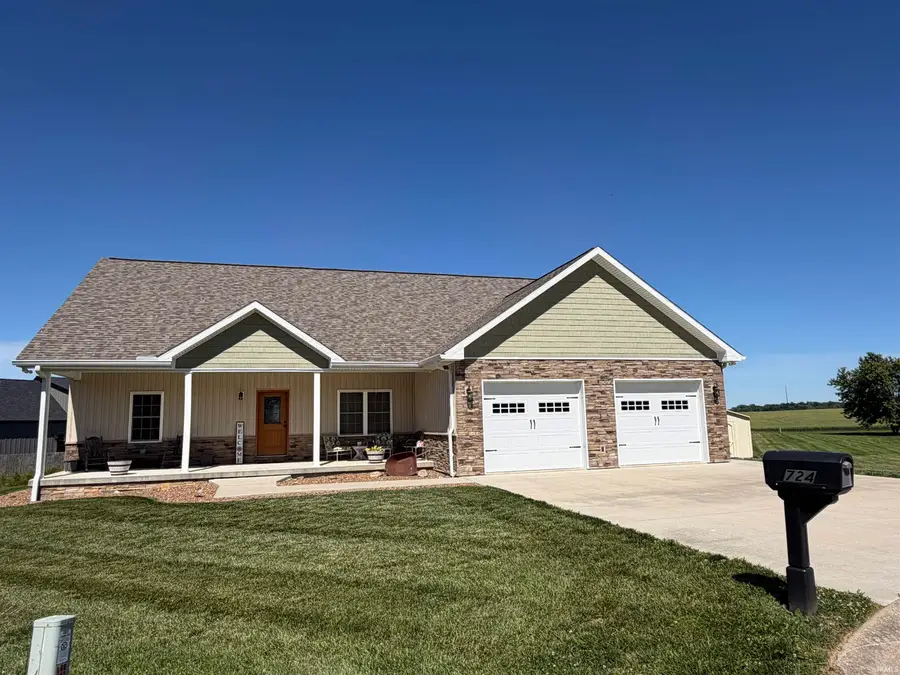 724 W Aspen Drive, Haubstadt, IN 47639 - #2