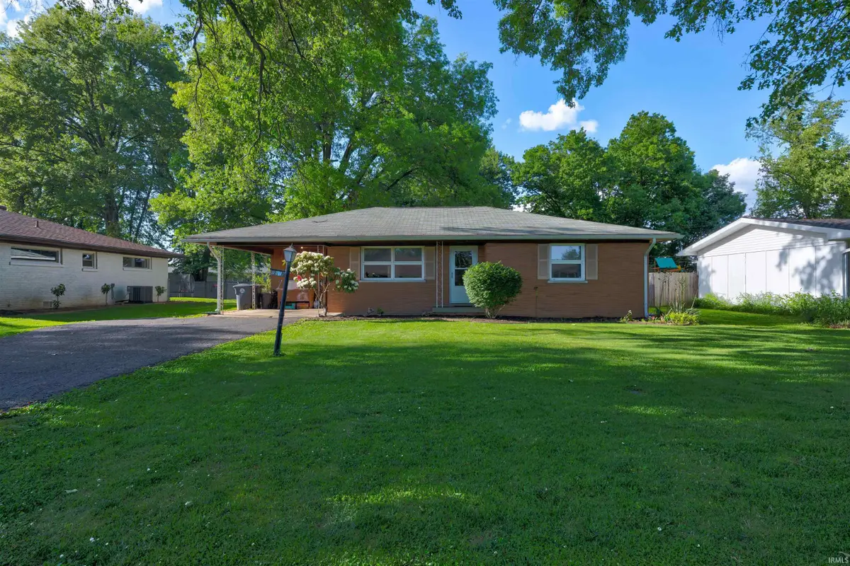 6612 E Oak Street, Evansville, IN 47715 - #1