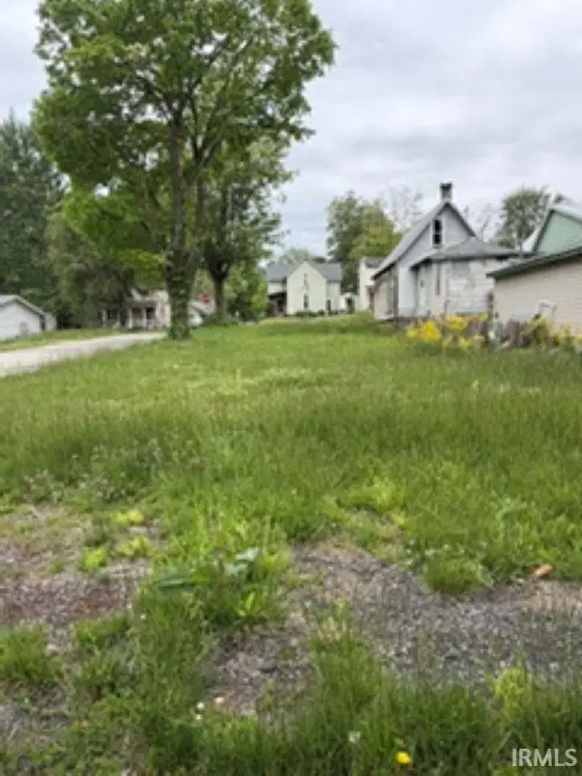 237 S Jefferson Street, Knightstown, IN 46148 - #1