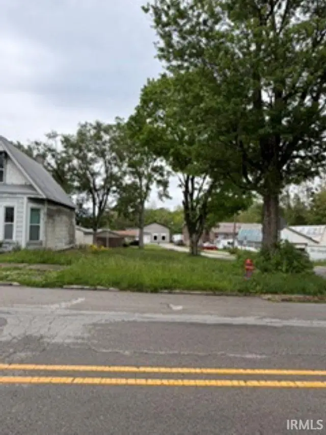 237 S Jefferson Street, Knightstown, IN 46148 - #2