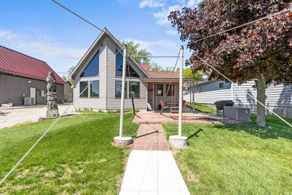 2400 E Schram Avenue, Columbia City, IN 46725
