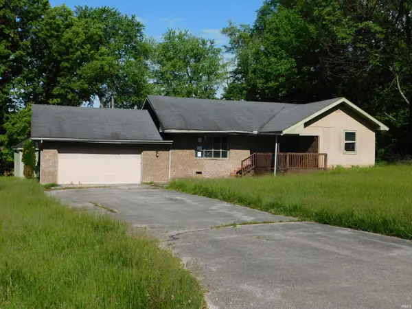 823 Hidden Acres Drive, Bedford, IN 47421