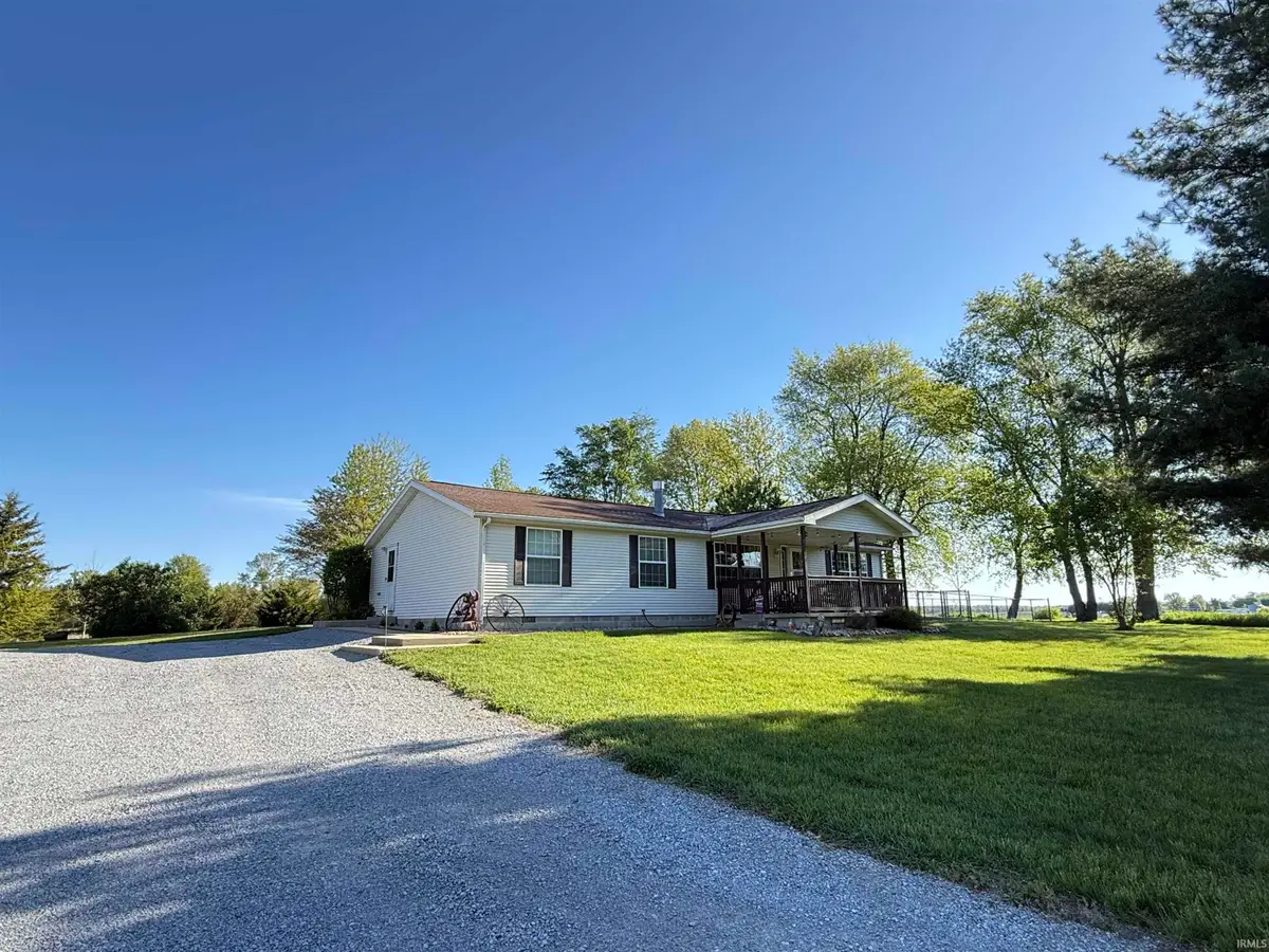 13717 E Us 24, Burnettsville, IN 47926 - #1