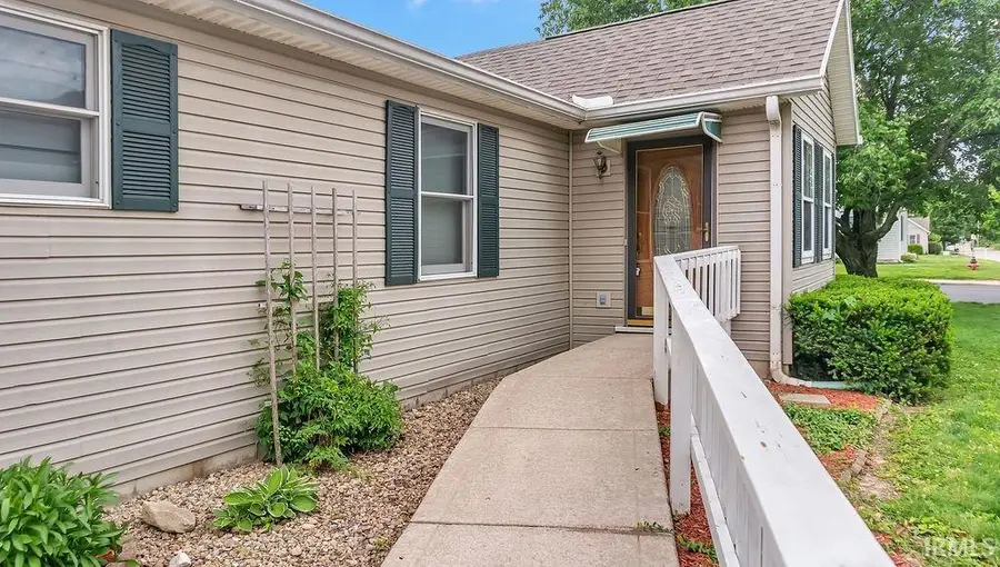 122 S East Street, Spencer, IN 47460 - #3