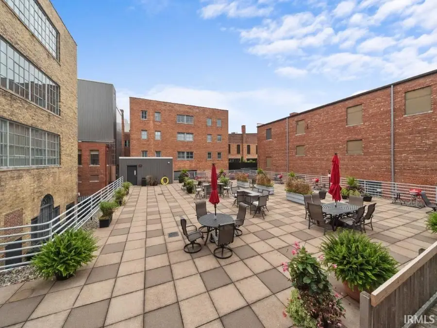 113 W Wayne Street #212, Fort Wayne, IN 46802 - #3